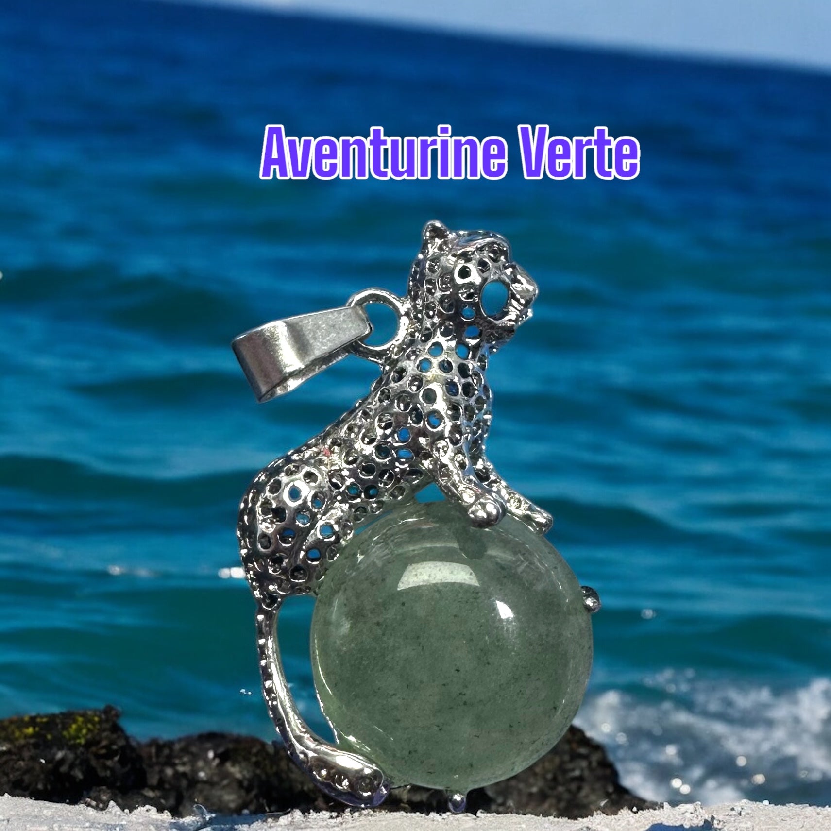 🐆 Pendentif Léopard en pierres naturelles – Bijou spirituel