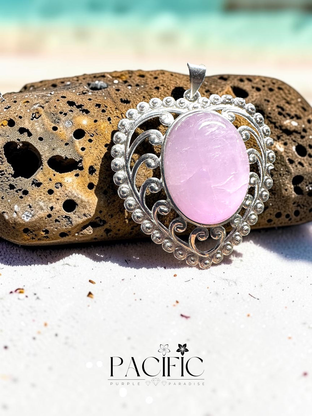 Pendentif Love en Kunzite, apaisement, Amour et Douceur