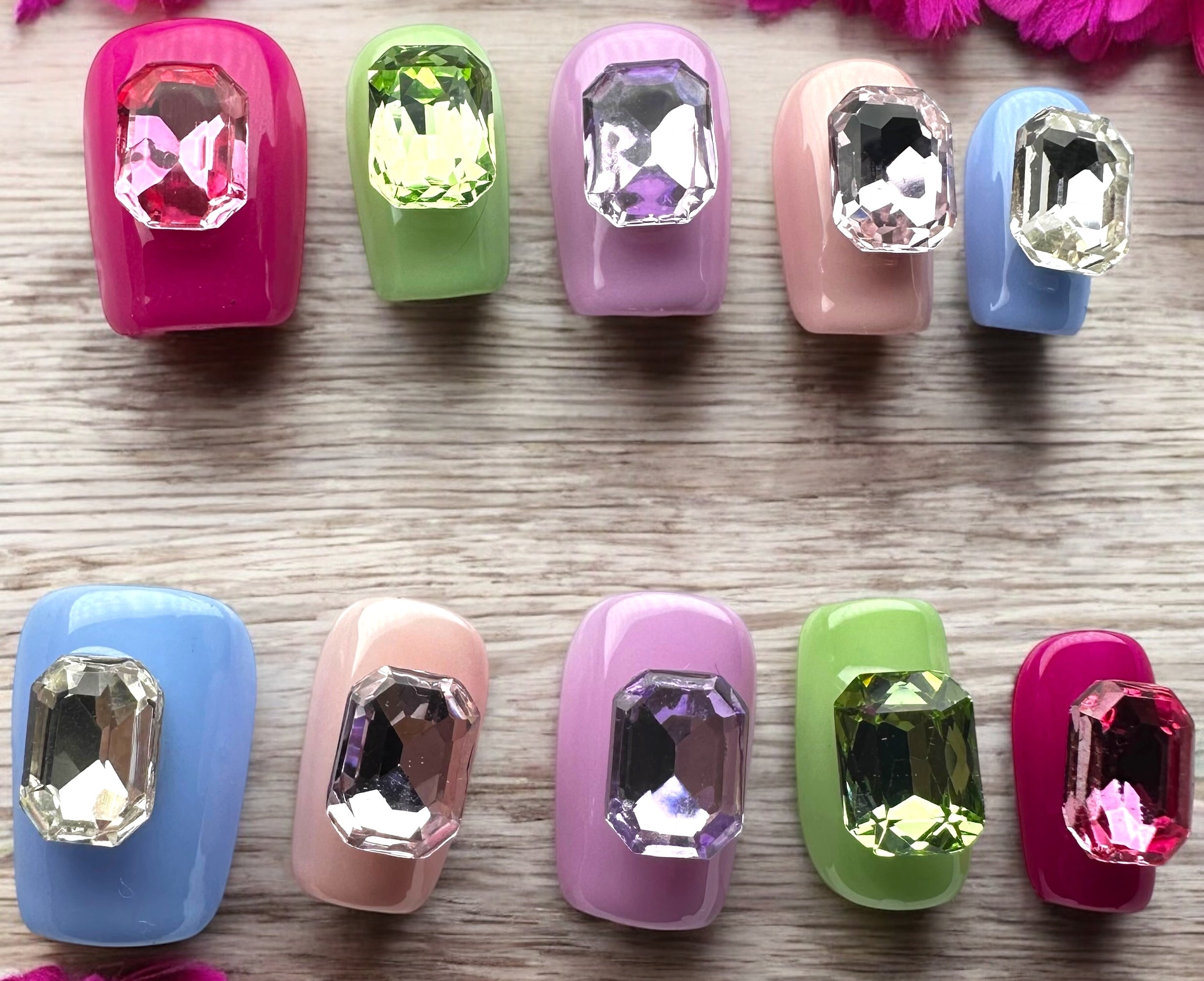 PRESS ON NAILS - TAILLE XS - LOT 7