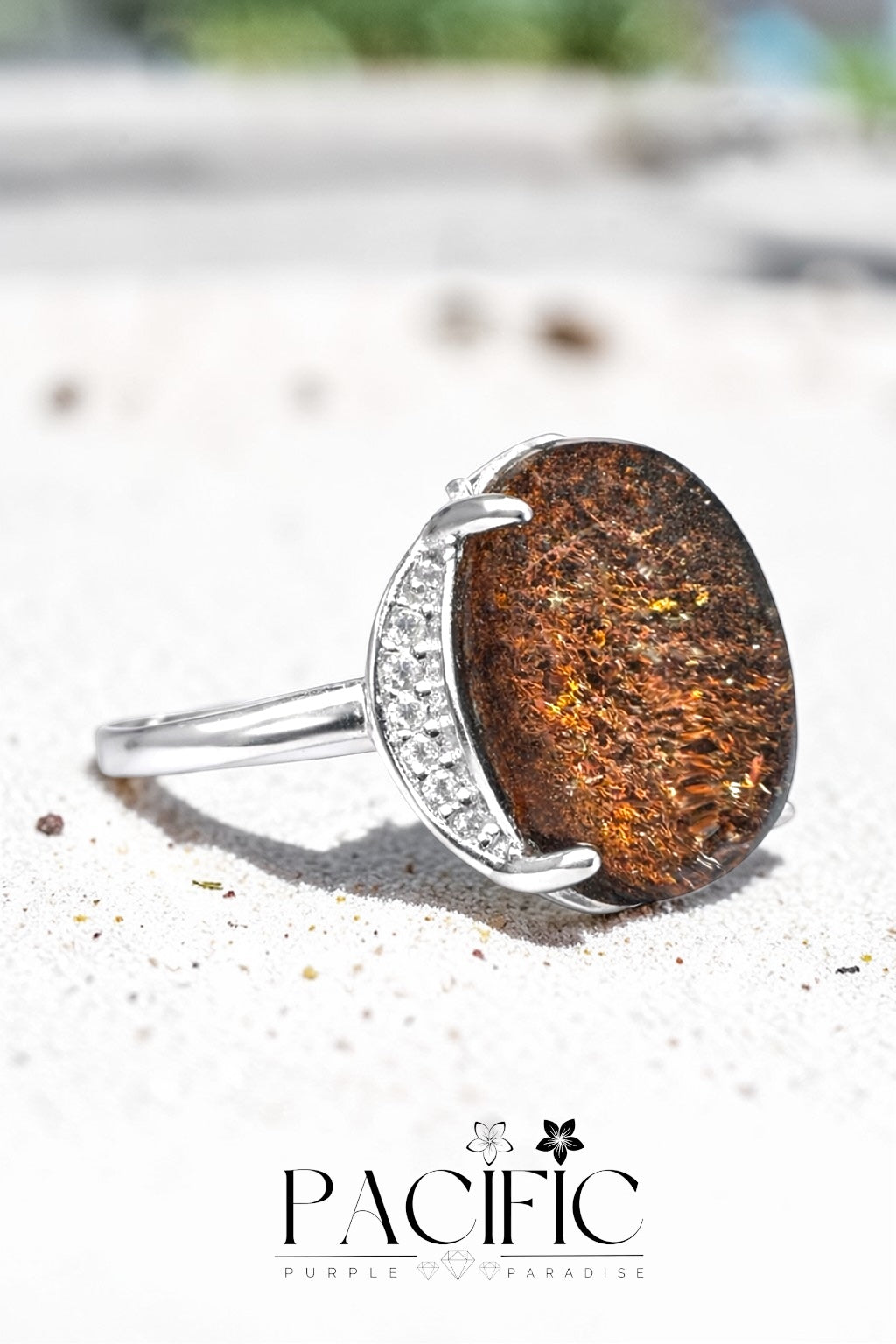 Zoom sur les inclusions naturelles du Garden Quartz, bague en argent 925, pierre de clarté et d’ancrage
