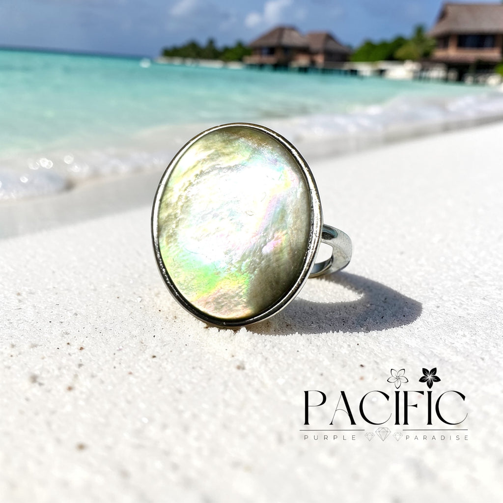 Bague Ormeau Sacré, reflets nacrés et énergie apaisante
